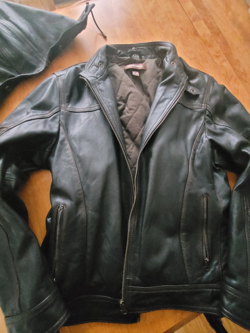 Danier Black Performance Jacket - Picture 6 of 6